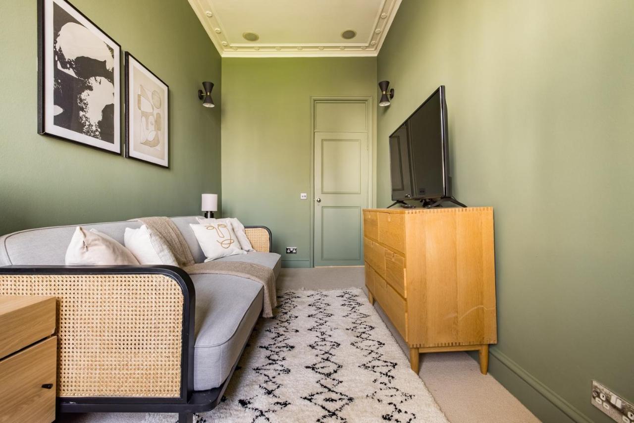 The Sussex Garden Retreat - Elegant 2Bdr Flat Apartment Лондон Екстериор снимка