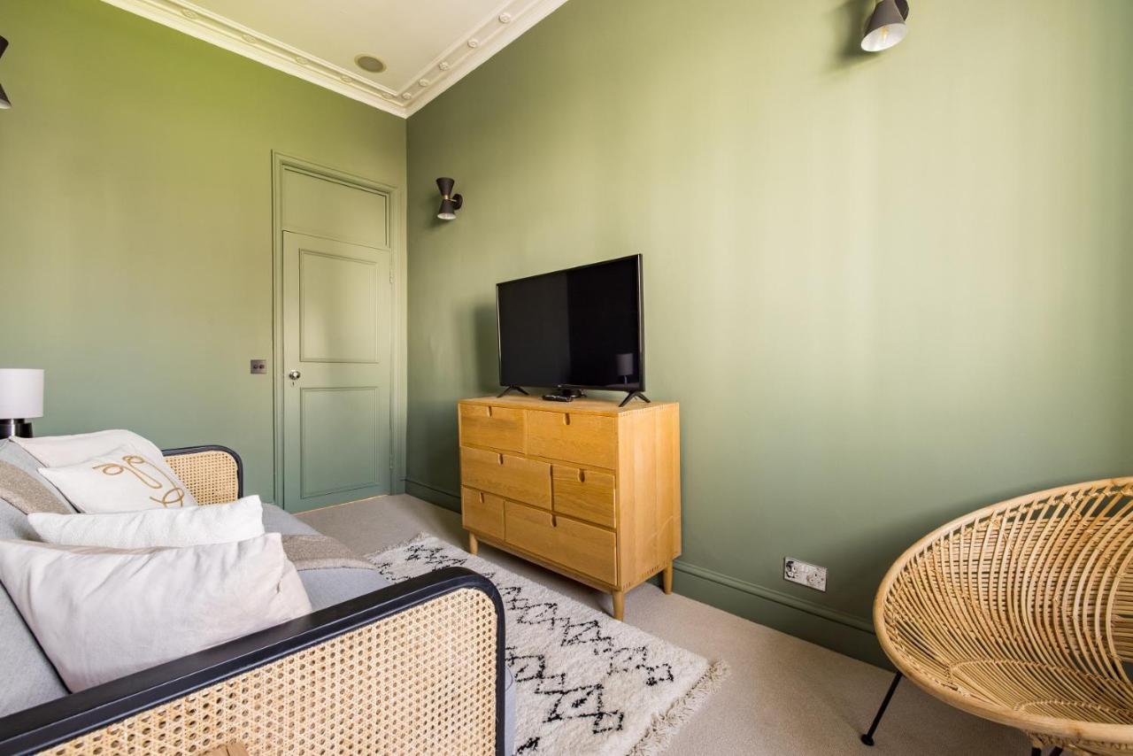 The Sussex Garden Retreat - Elegant 2Bdr Flat Apartment Лондон Екстериор снимка